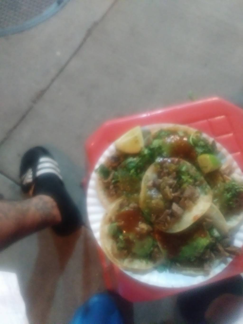 Carniceria Y Taqueria Jilotlan | restaurant | 17294 Valley Blvd, Fontana, CA 92335, USA | 9098236253 OR +1 909-823-6253