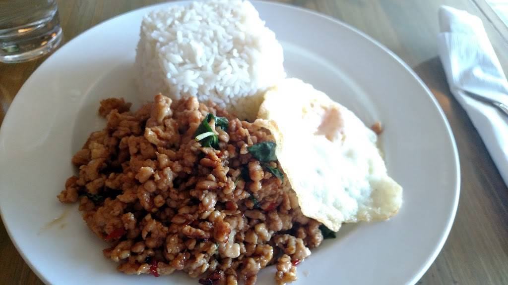 Rainbow Thai Cuisine | meal takeaway | 4825 N Western Ave, Chicago, IL 60625, USA | 7737547660 OR +1 773-754-7660