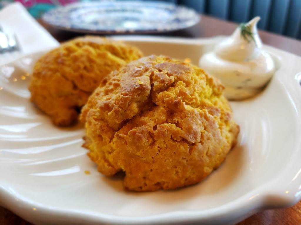 Mazies | restaurant | 3815 S Dixie Hwy, West Palm Beach, FL 33405, USA | 5613232573 OR +1 561-323-2573