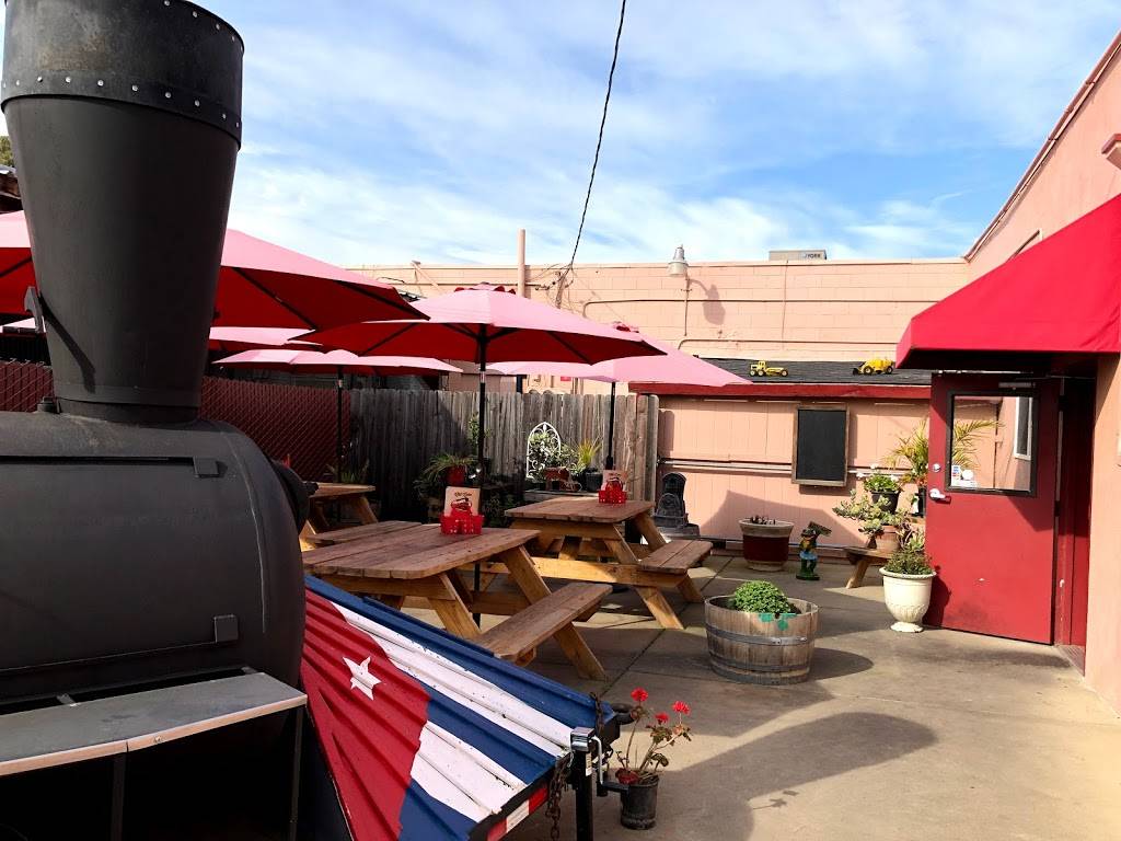 Galt Old town Diner | restaurant | 227 S Lincoln Way, Galt, CA 95632, USA | 2097452260 OR +1 209-745-2260