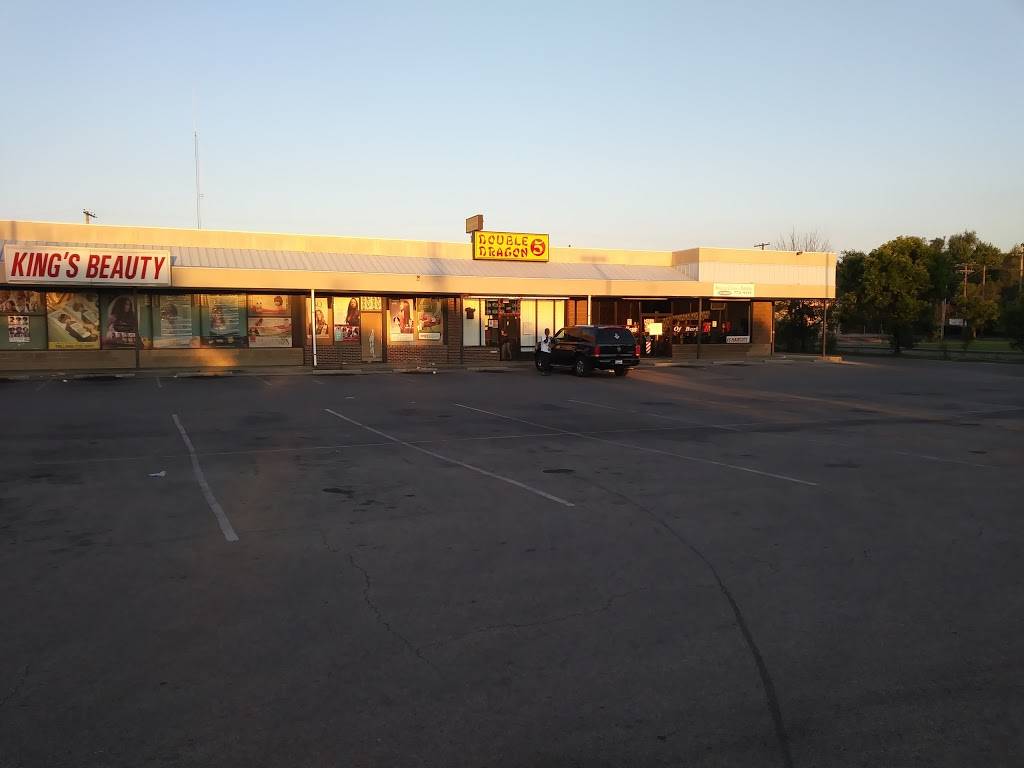 Double Dragon | restaurant | 2600 W Broadway #406, Louisville, KY 40211, USA | 5027782573 OR +1 502-778-2573