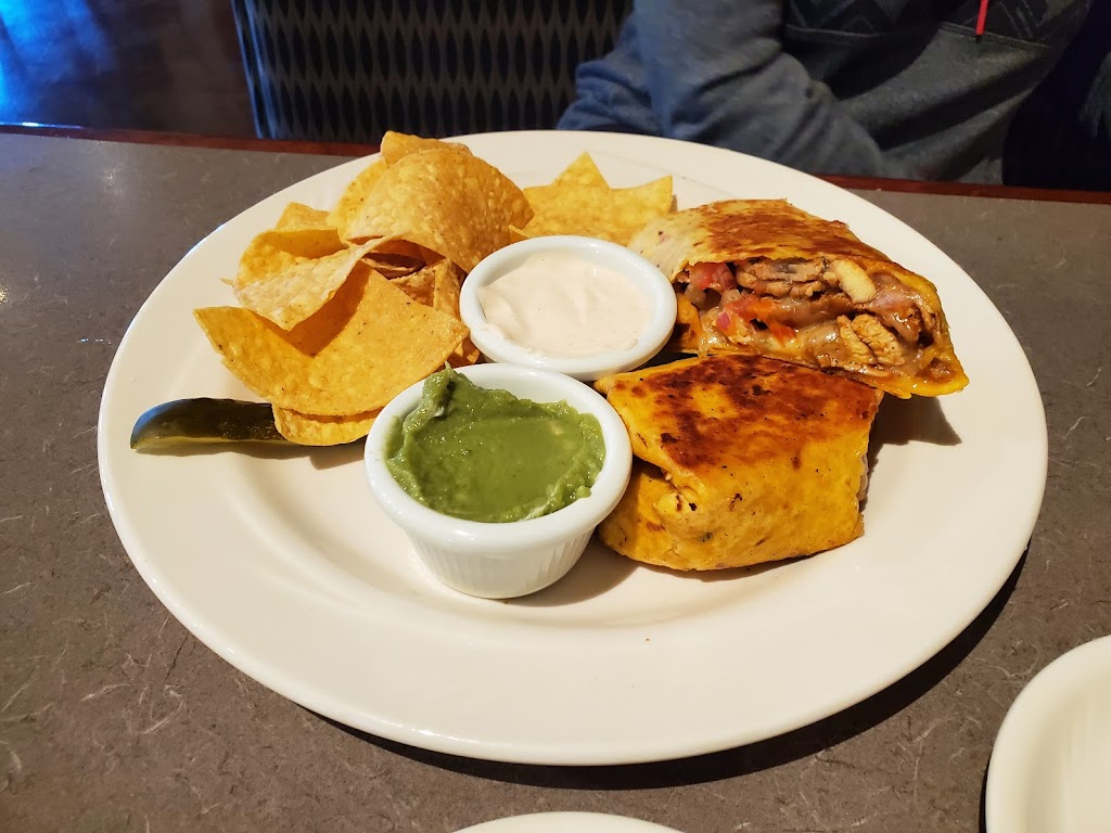 Mikos Restaurant Steak & Spirits | restaurant | Jena Band of Choctaw Reservation, 4, Jena, LA 71342, USA | 3189921000 OR +1 318-992-1000