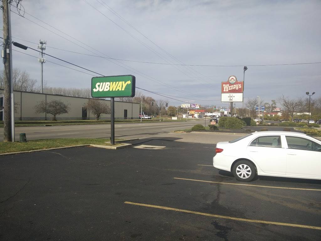 Subway | restaurant | 1814 Woodman Dr, Dayton, OH 45420, USA | 9372567784 OR +1 937-256-7784