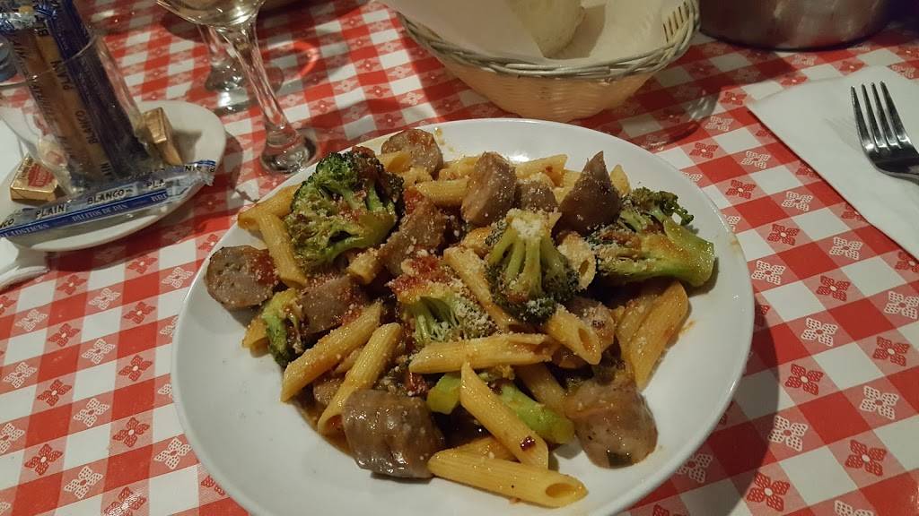 Vinces Italian Restaurant & Pizzeria | restaurant | 2815 NE Sunset Blvd, Renton, WA 98056, USA | 4252268180 OR +1 425-226-8180