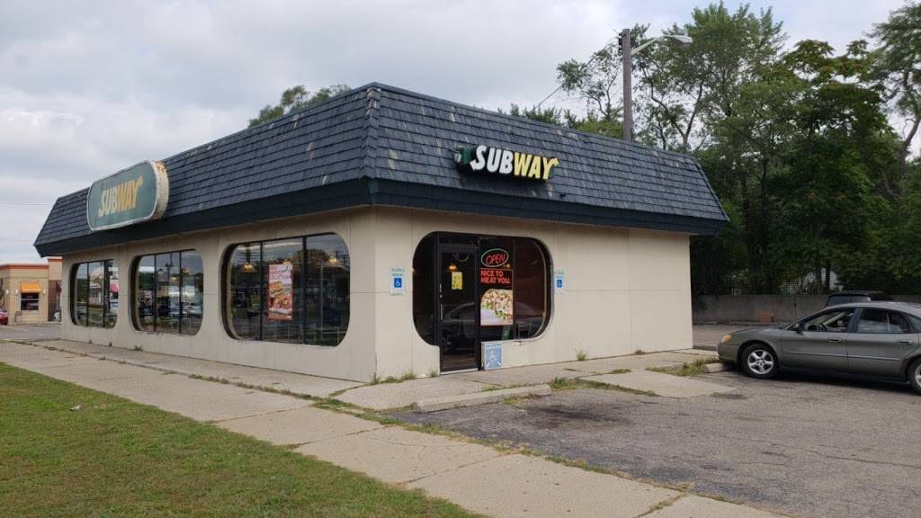 Subway | restaurant | 9350 Telegraph Rd, Redford Charter Twp, MI 48239, USA | 3133879244 OR +1 313-387-9244