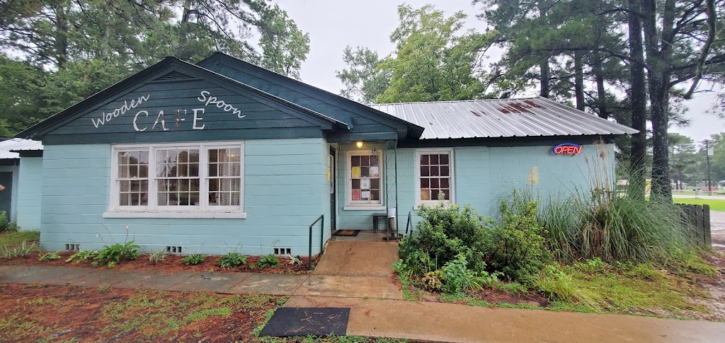Wooden Spoon Restaurant | restaurant | 724 E 2nd Ave, Foreman, AR 71836, USA | 8705427088 OR +1 870-542-7088