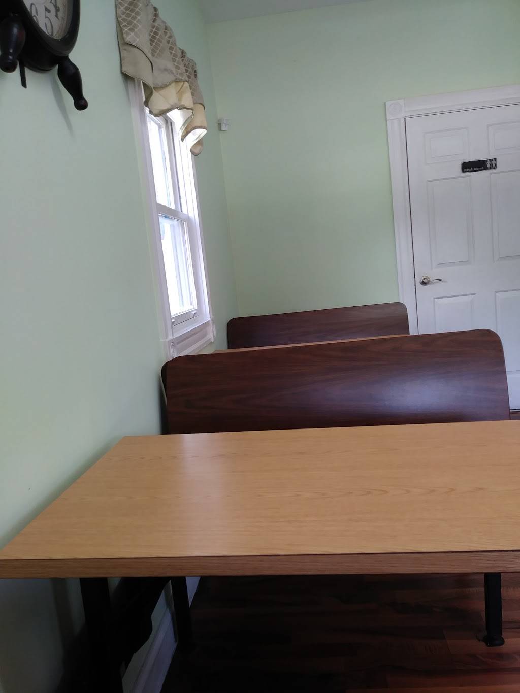 Myrahs Kitchen | restaurant | 232 S Main St, Randolph, MA 02368, USA | 7819630896 OR +1 781-963-0896