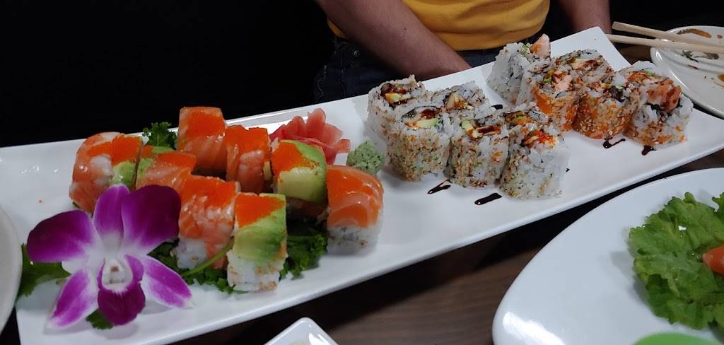 Rice Restaurant | restaurant | 12300 Jefferson Ave, Patrick Henry Mall unit 208, Newport News, VA 23602, USA | 7578770777 OR +1 757-877-0777