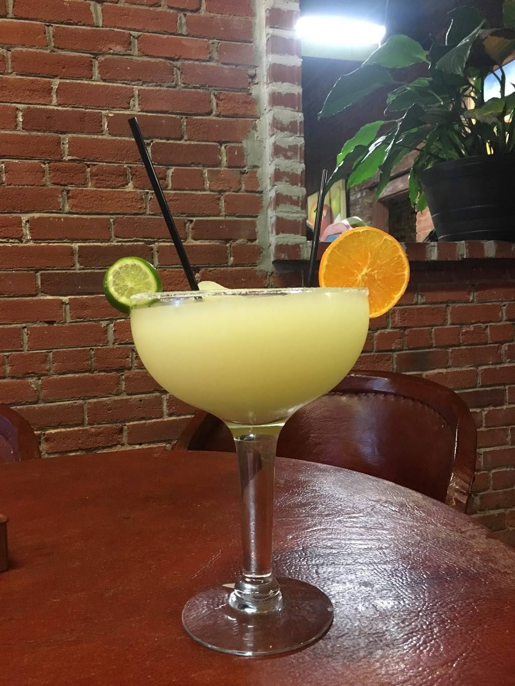 Cazadorez | restaurant | 117 N Milt Phillips Ave, Seminole, OK 74868, USA | 4053823320 OR +1 405-382-3320