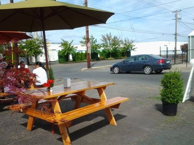 Taco Express | restaurant | 2618 SE Steele St, Portland, OR 97202, USA | 5035836724 OR +1 503-583-6724