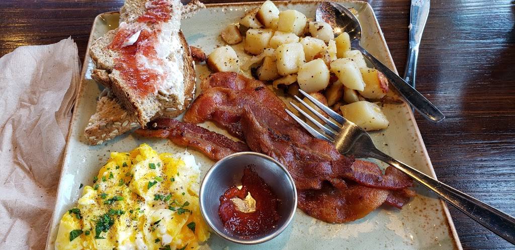 First Watch - Clarksville | cafe | 1205 Veterans Pkwy, Clarksville, IN 47129, USA | 8125753447 OR +1 812-575-3447