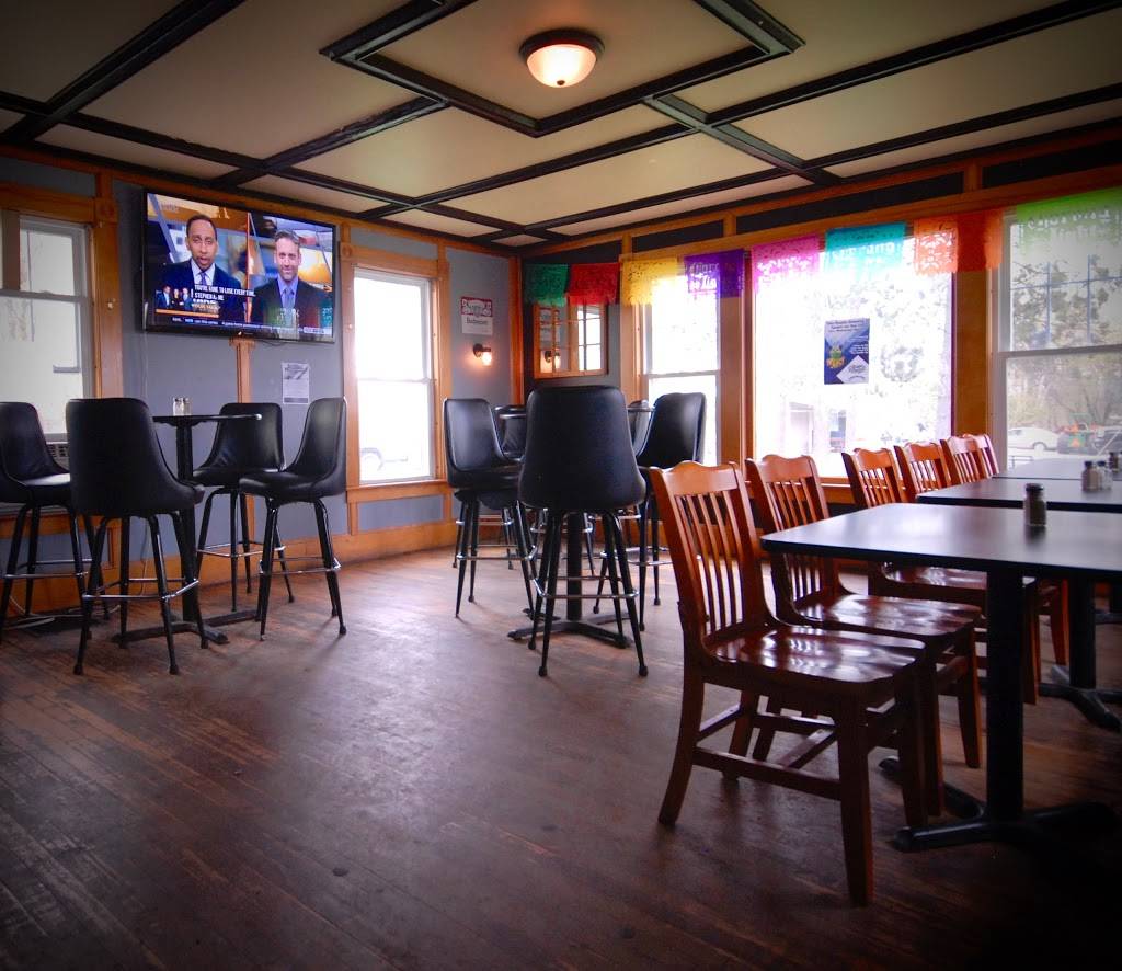 Tavern on the Hill | night club | 1724 E Main St, Newport, VT 05855, USA | 8023349006 OR +1 802-334-9006