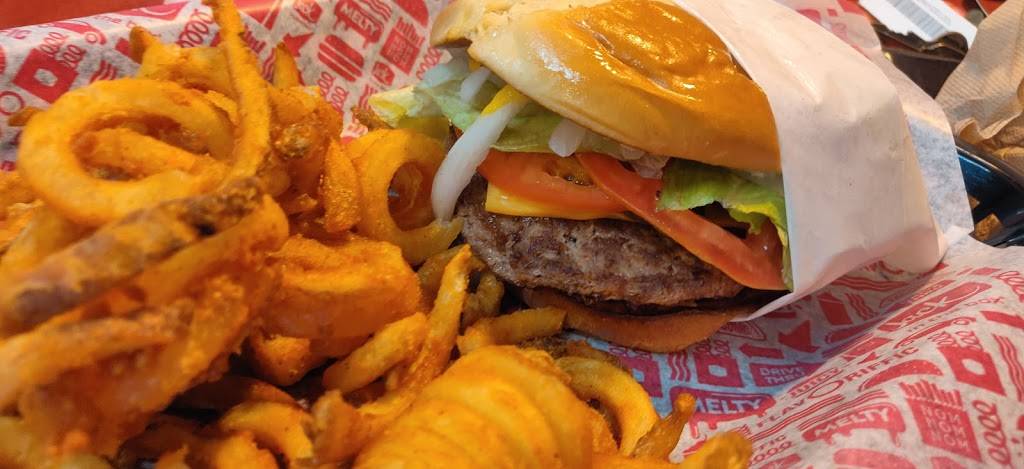 Jack in the Box | restaurant | 10100 Central Ave SE, Albuquerque, NM 87123, USA | 5053329282 OR +1 505-332-9282