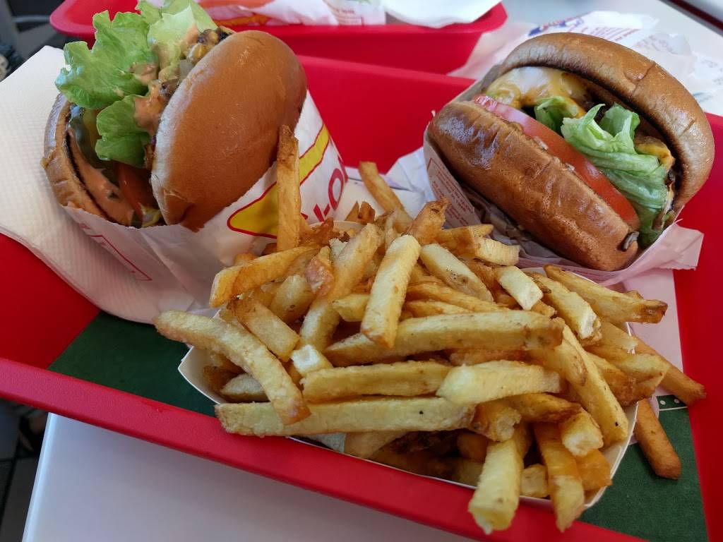 In-N-Out Burger | restaurant | 50 Ranch Dr, Milpitas, CA 95035, USA | 8007861000 OR +1 800-786-1000