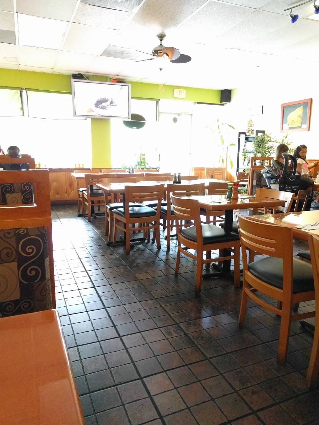 Thai garlic & sushi | restaurant | 116 Weston Rd, Sunrise, FL 33326, USA | 9543848840 OR +1 954-384-8840