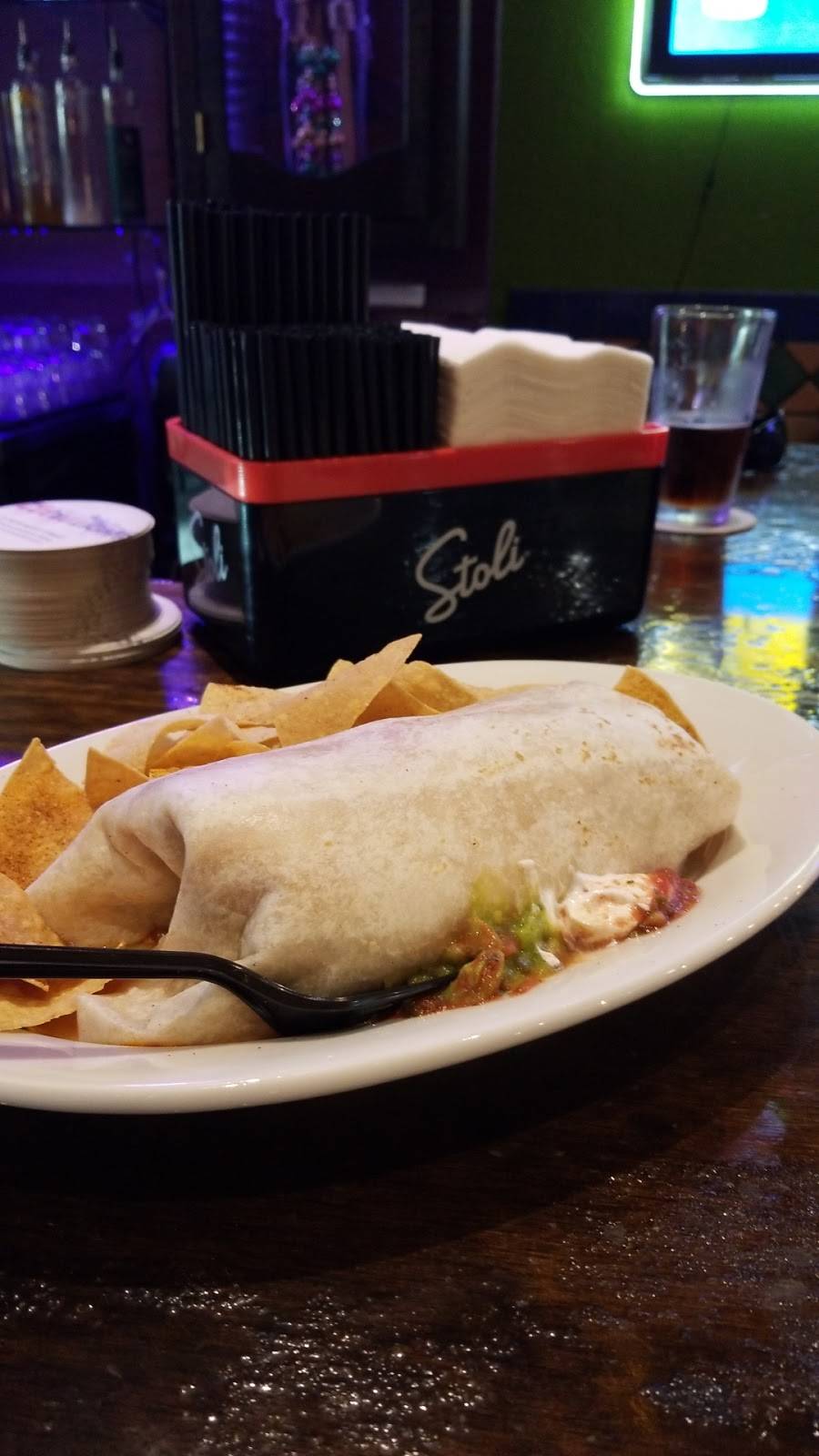 Bobby Salazars Taqueria | restaurant | 3316 W Shaw Ave, Fresno, CA 93711, USA | 5592710836 OR +1 559-271-0836