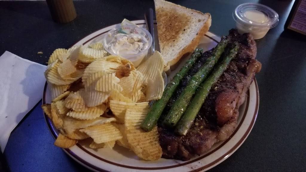 SV2 Pub & Grill | restaurant | 1911 University Ave, Green Bay, WI 54302, USA | 9207704467 OR +1 920-770-4467