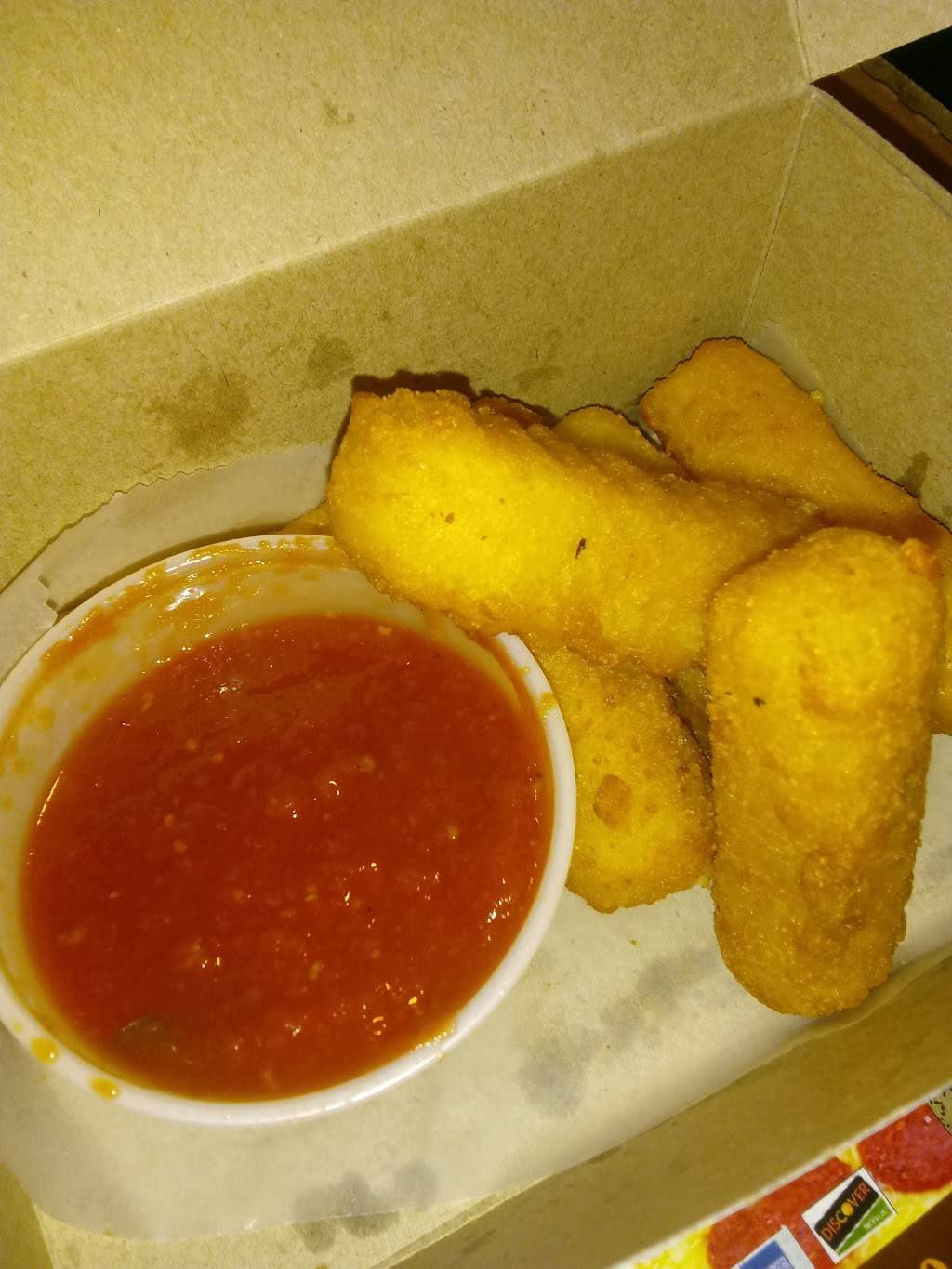 Domenicos Pizzeria | restaurant | 5838 Amboy Rd, Staten Island, NY 10309, USA | 7189660114 OR +1 718-966-0114