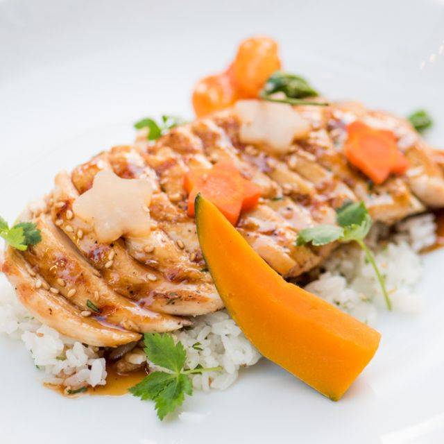 Katsuya Hollywood | night club | 6300 Hollywood Blvd, Los Angeles, CA 90028, USA | 3235158782 OR +1 323-515-8782