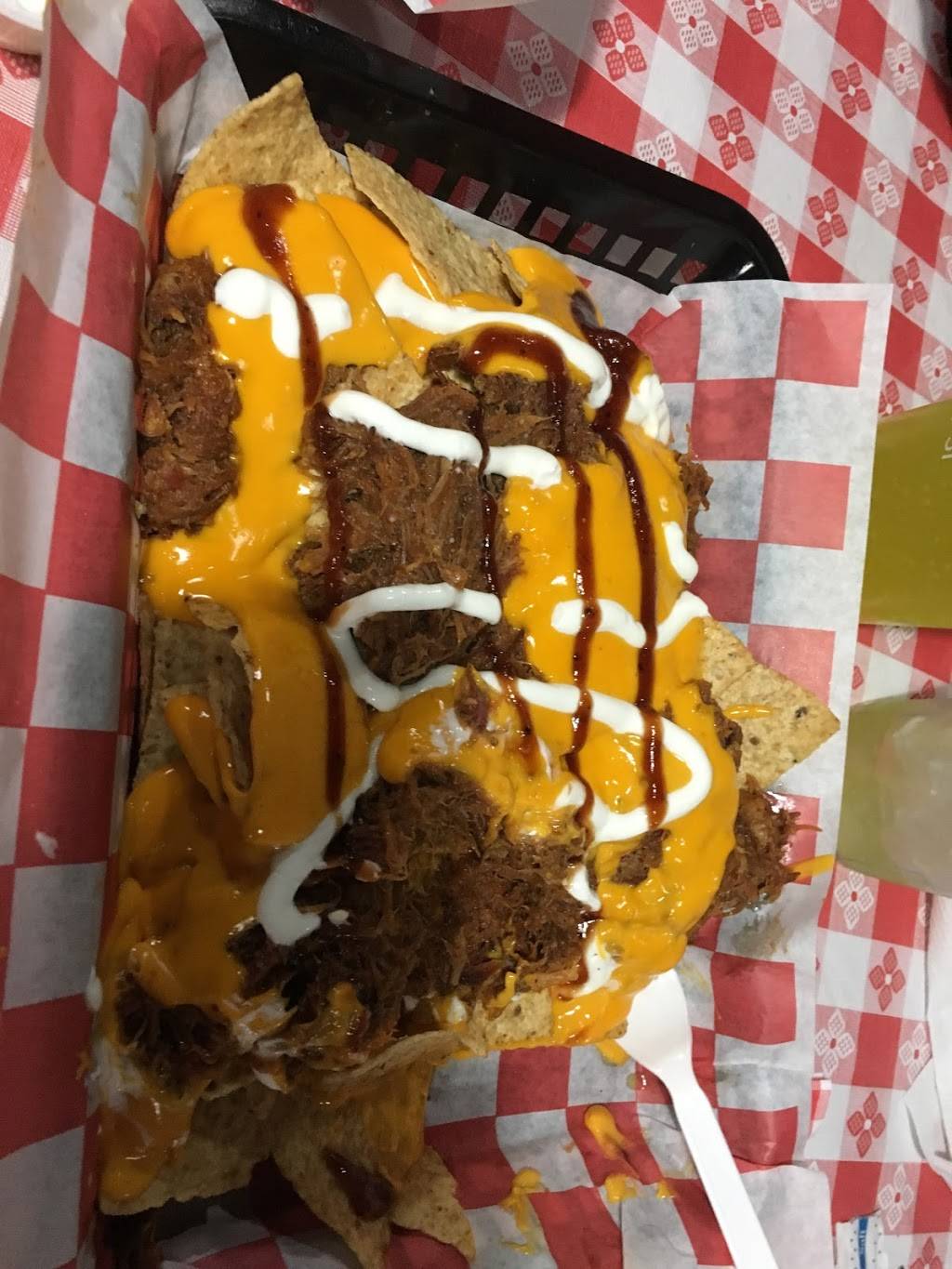 Orphan Smokehouse | restaurant | 1829 S Pine St, Centralia, IL 62801, USA | 6189185151 OR +1 618-918-5151