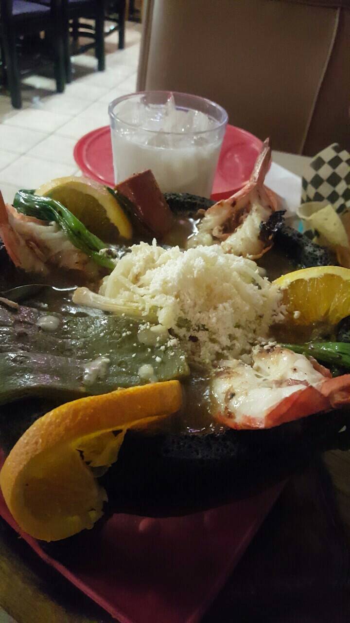 Taqueria Los Compadres | restaurant | 6333 Oakdale Rd J, Riverbank, CA 95367, USA | 2098698035 OR +1 209-869-8035