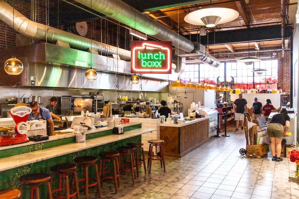 Lunchboxx | restaurant | 2669 Larimer St Unit 9, Denver, CO 80205, USA | 7204200853 OR +1 720-420-0853