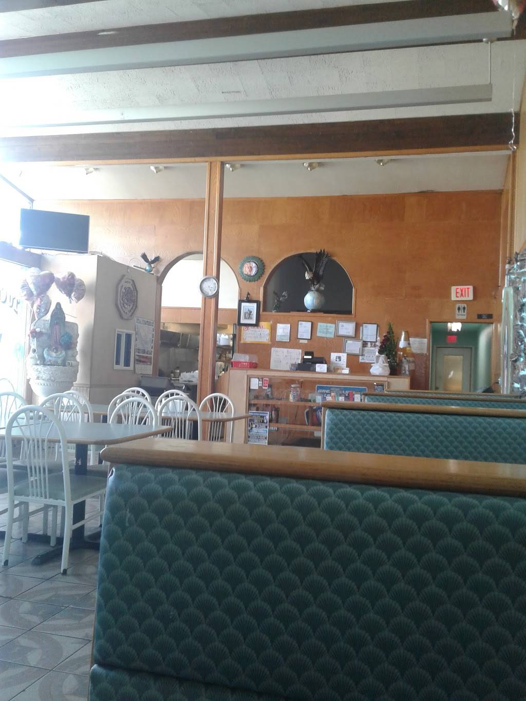 Taqueria El local en milwaukee | restaurant | 1801 S 11th St, Milwaukee, WI 53204, USA | 4146726746 OR +1 414-672-6746