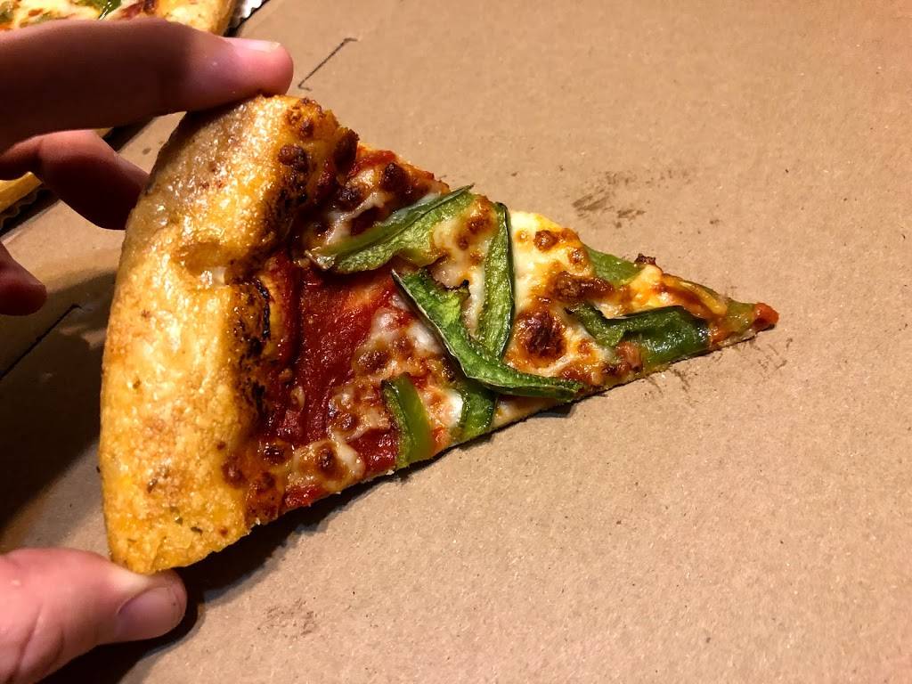 Pizza Hut | restaurant | 349 N Andy Griffith Pkwy, Mt Airy, NC 27030, USA | 3367899999 OR +1 336-789-9999