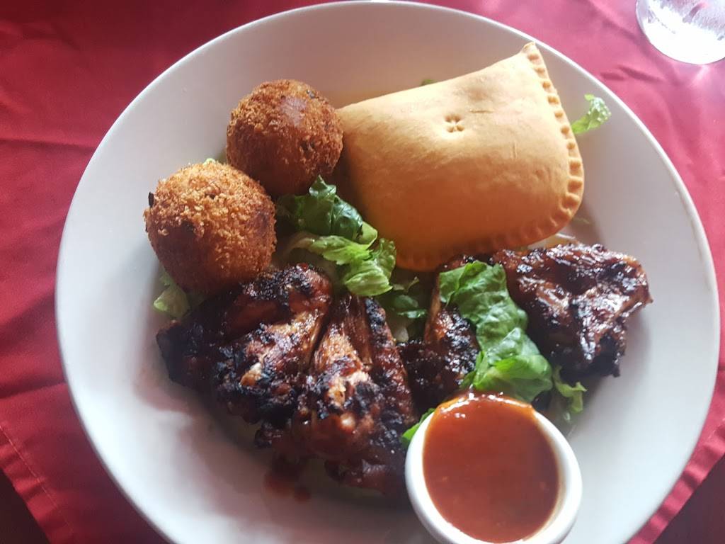 De Palm Tree Restaurant | restaurant | 8631 Olive Blvd, St. Louis, MO 63132, USA | 3144325171 OR +1 314-432-5171