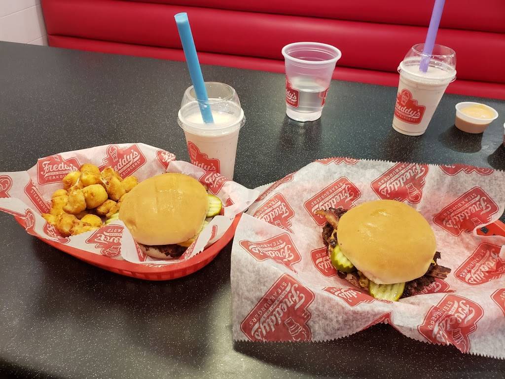 Freddys Frozen Custard & Steakburgers | restaurant | 6100 SW 3rd St, Oklahoma City, OK 73128, USA | 4056036525 OR +1 405-603-6525