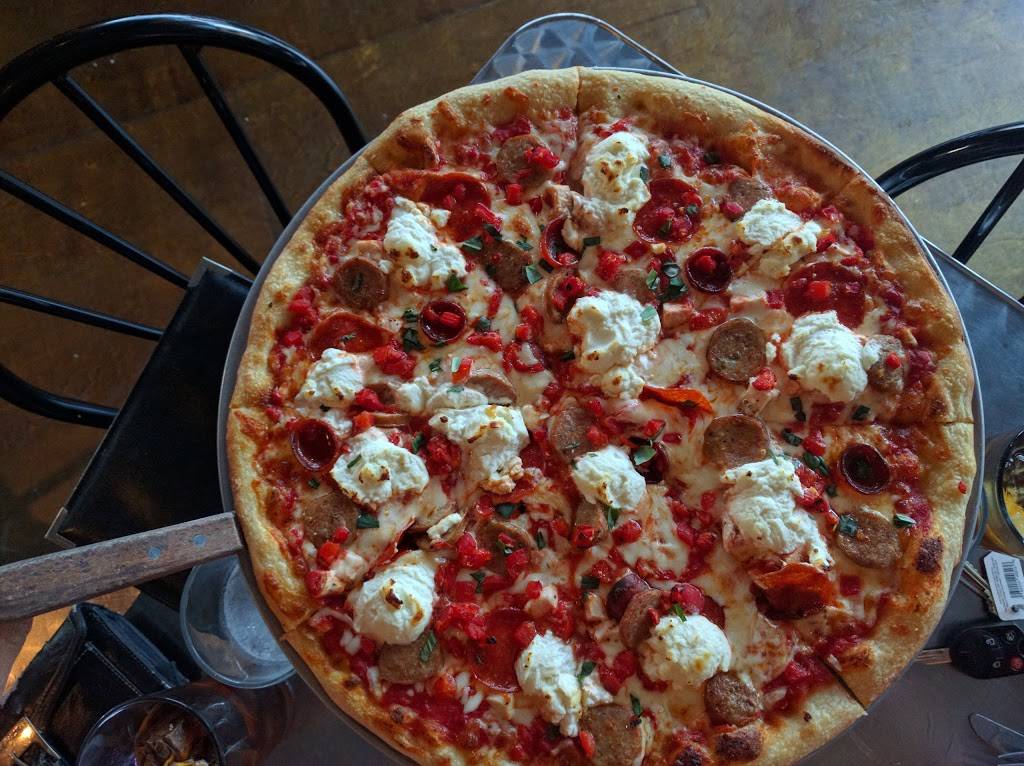 Louies | restaurant | 102 S Main St, Horseheads, NY 14845, USA | 6077394555 OR +1 607-739-4555