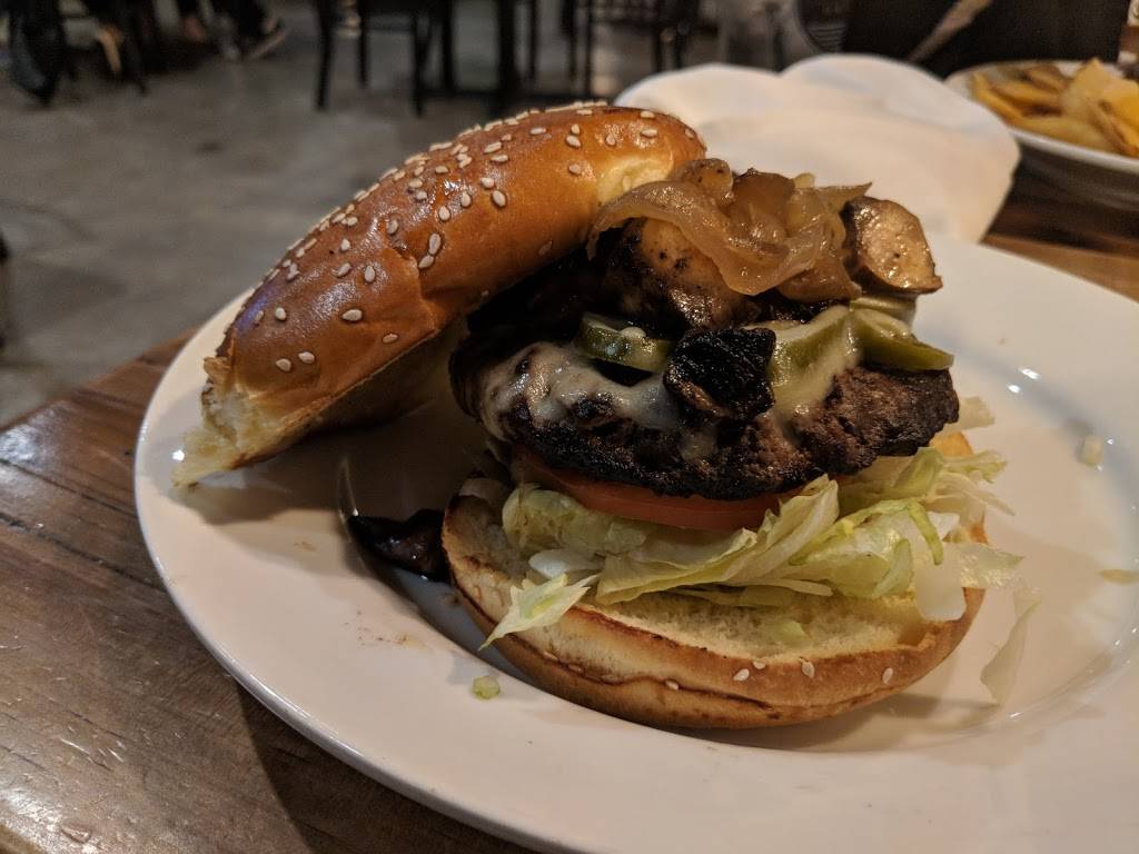 Green St. Grille | restaurant | 120 W Green St, Bensenville, IL 60106, USA | 6304741201 OR +1 630-474-1201