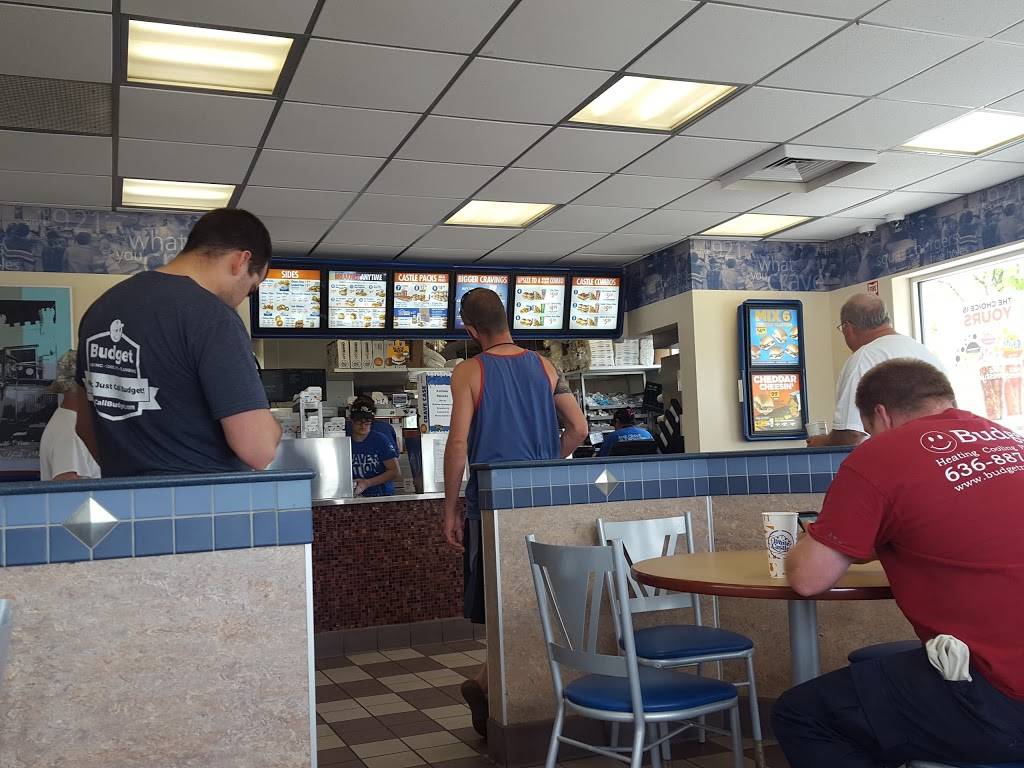White Castle | restaurant | 4800 Mid Rivers Mall Dr, Cottleville, MO 63376, USA | 6364471228 OR +1 636-447-1228