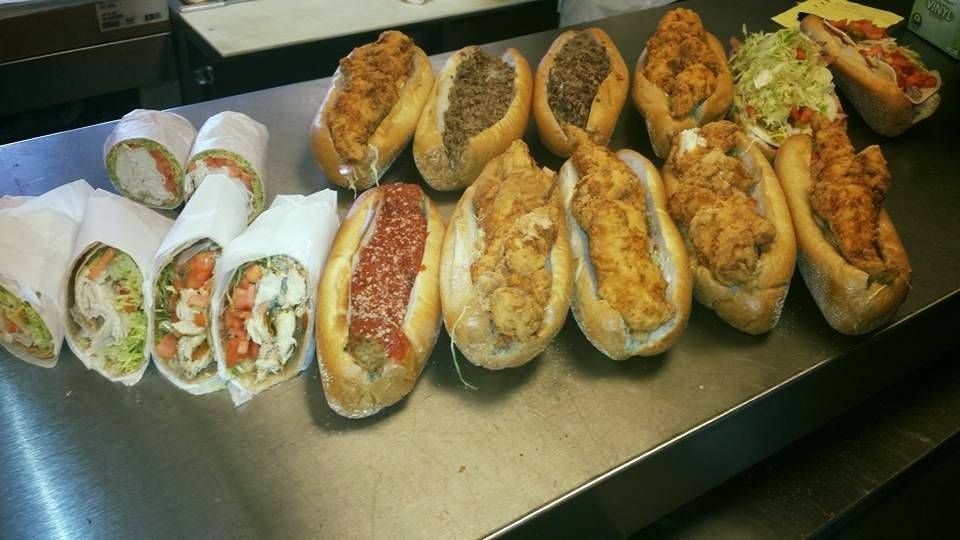 Beverly House of Pizza | restaurant | 24 Cabot St, Beverly, MA 01915, USA | 9789228400 OR +1 978-922-8400