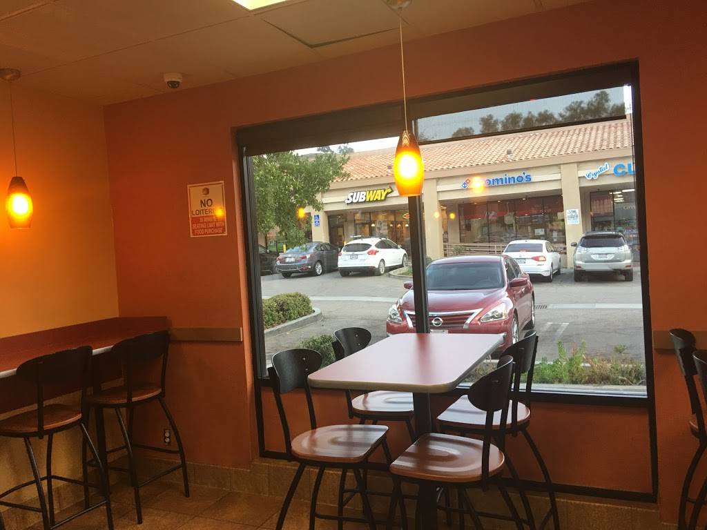 Jack in the Box | restaurant | 26510 Agoura Rd, Calabasas, CA 91302, USA | 8188809097 OR +1 818-880-9097