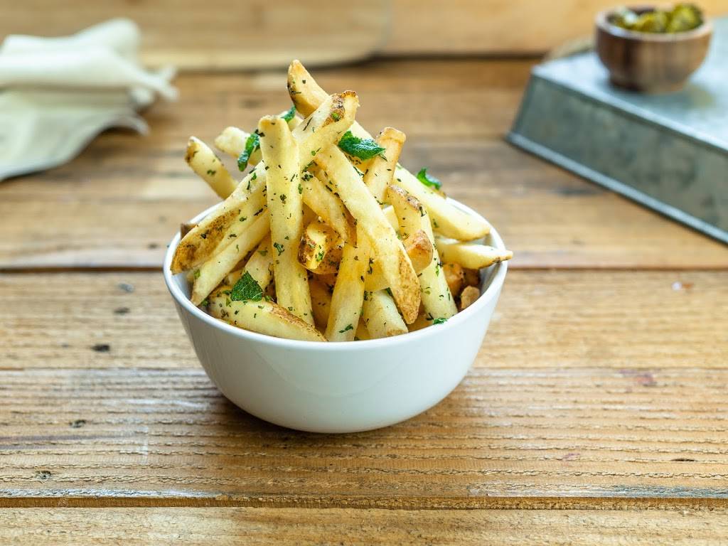 Flew the Coop | meal takeaway | 6035 NE Halsey St, Portland, OR 97213, USA | 9492000770 OR +1 949-200-0770