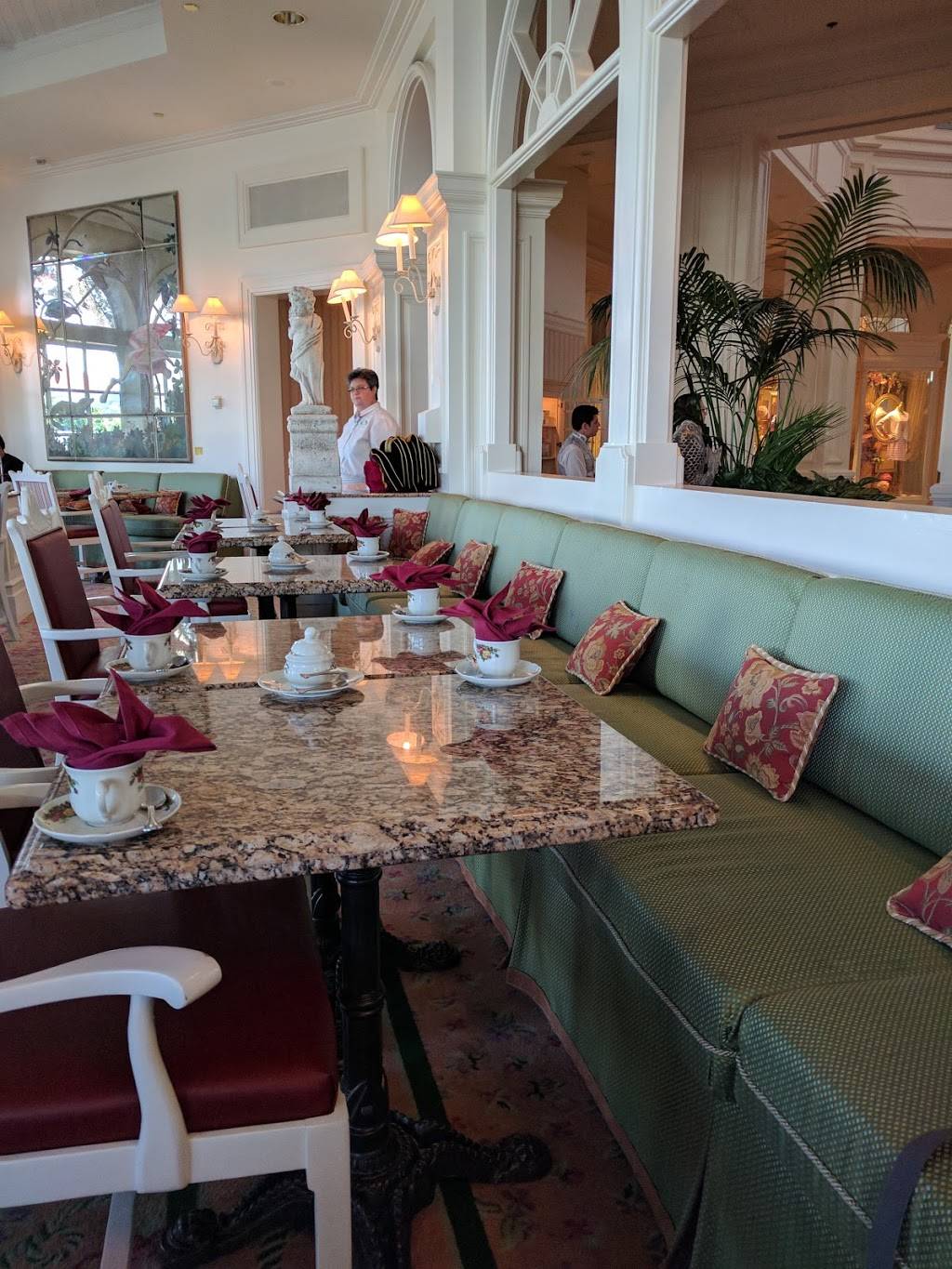 Garden View Tea Room | cafe | 4401 Floridian Way, Orlando, FL 32830, USA | 4079393463 OR +1 407-939-3463