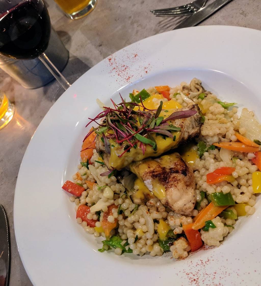 Blue Goose | restaurant | 411 W Main St, Patchogue, NY 11772, USA | 6316276677 OR +1 631-627-6677