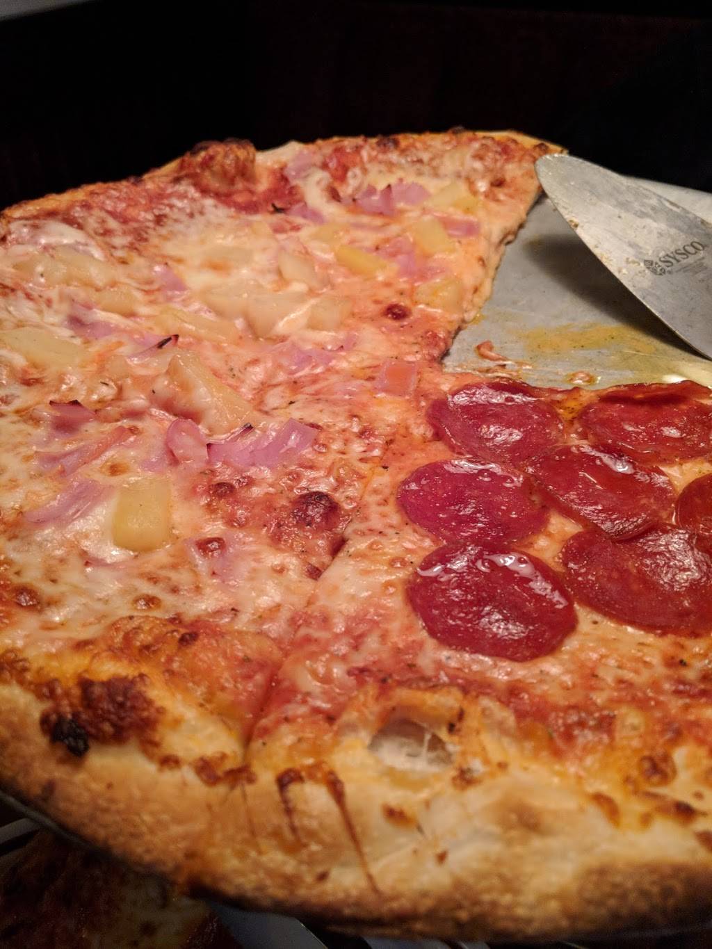 Vincenzos | restaurant | 3449 Robinhood Rd, Winston-Salem, NC 27106, USA | 3367653176 OR +1 336-765-3176