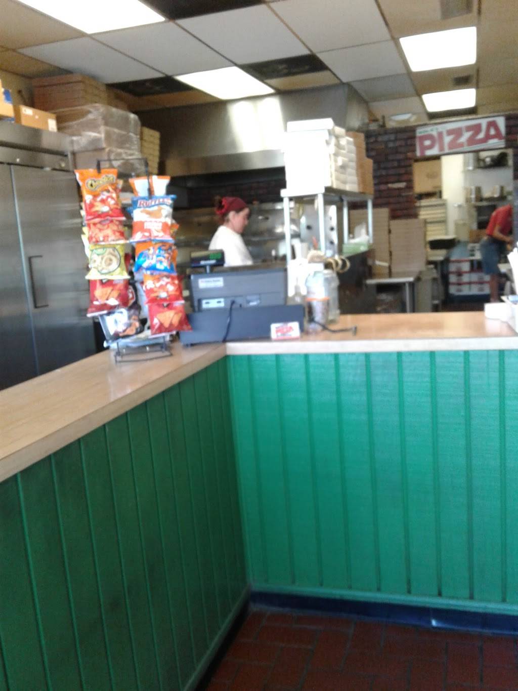 Nolas Pizza | meal takeaway | 6272 Forest Hill Blvd, Greenacres, FL 33415, USA | 5619643518 OR +1 561-964-3518