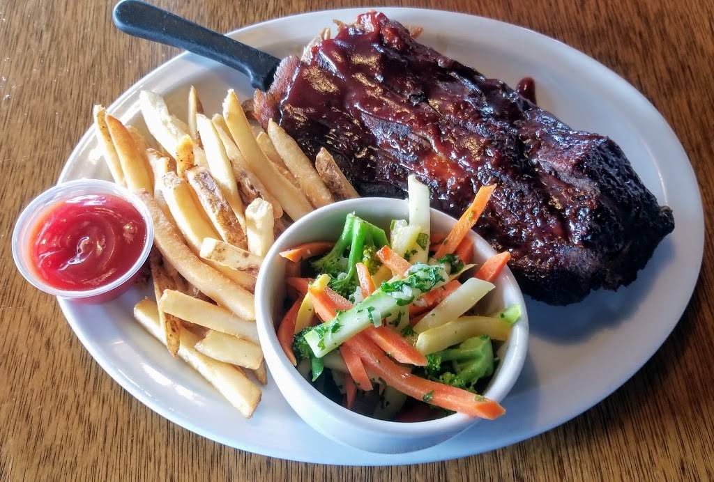 GENUINE BISTRO & LOUNGE | restaurant | 2 S Charles Richard Beall Blvd, DeBary, FL 32713, USA | 3863200217 OR +1 386-320-0217