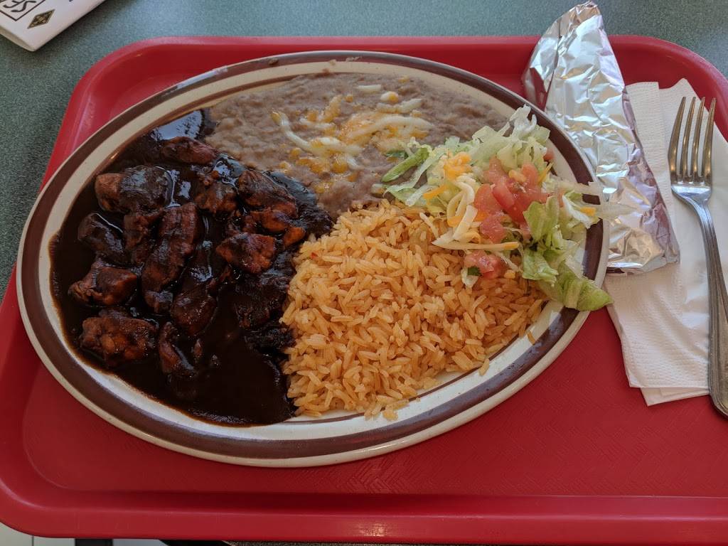 Taqueria El Trio Loco | restaurant | 200 Broadway St, Seaside, OR 97138, USA | 5037397121 OR +1 503-739-7121