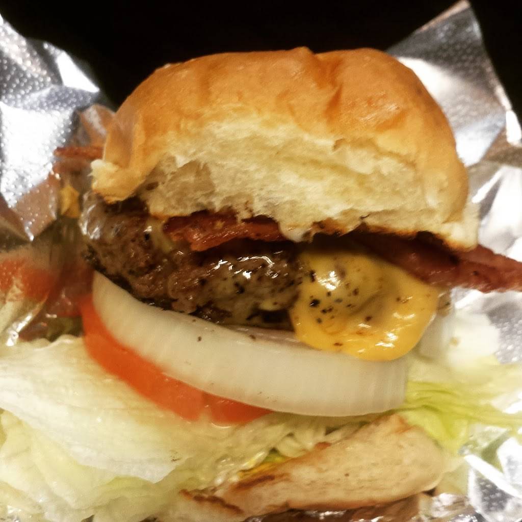 Slideonup | restaurant | 1451 W Owens Ave, Las Vegas, NV 89106, USA | 7023032006 OR +1 702-303-2006