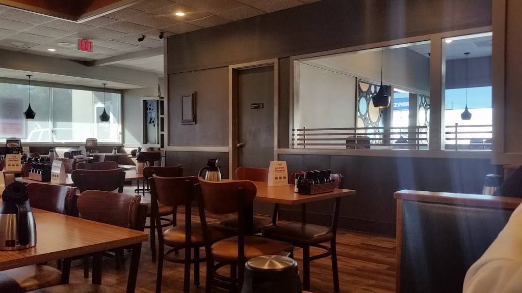 IHOP | restaurant | 5790 FM 1960 W, Houston, TX 77069, USA | 2815878164 OR +1 281-587-8164