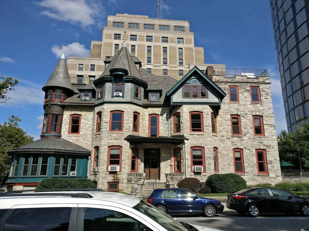 Sabrinas Cafe | restaurant | 227 N 34th St, Philadelphia, PA 19104, USA | 2152221022 OR +1 215-222-1022