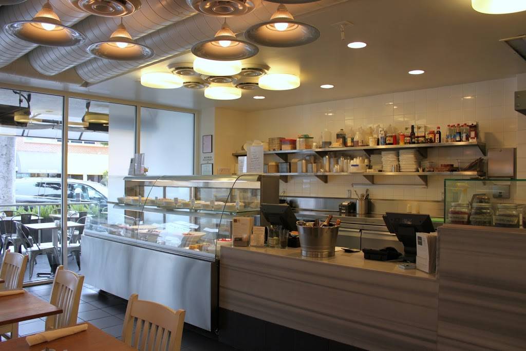 Momed | restaurant | 233 S Beverly Dr, Beverly Hills, CA 90212, USA | 3102704444 OR +1 310-270-4444