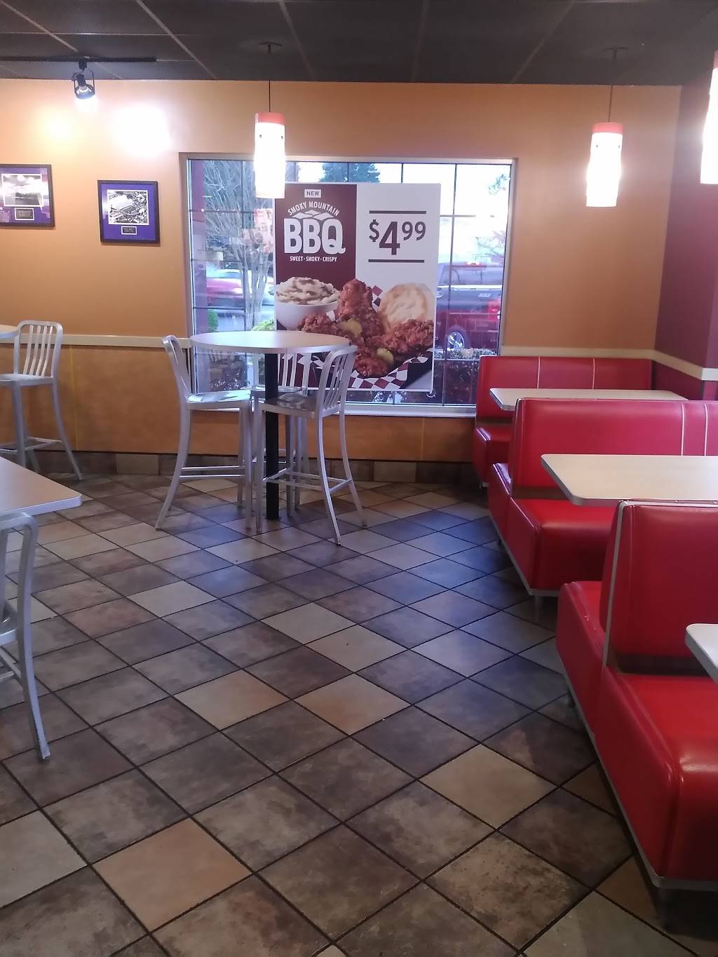 KFC | restaurant | 1998 Stantonsburg Rd, Greenville, NC 27834, USA | 2527525377 OR +1 252-752-5377