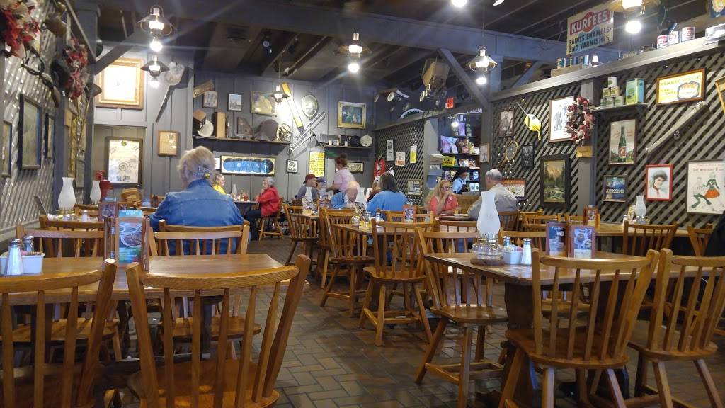 Cracker Barrel Old Country Store | restaurant | 1051 Fox Run Ave, Opelika, AL 36801, USA | 3347492363 OR +1 334-749-2363