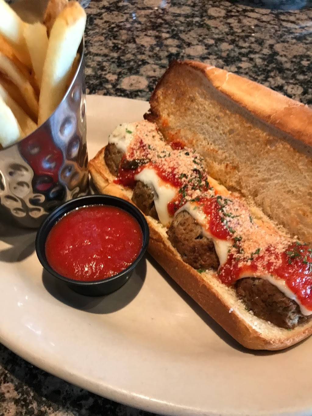 La Villa Roma Restaurant & Pizzeria | meal delivery | Toll House Shopping Center, 305G E Market St, Leesburg, VA 20176, USA | 7037776223 OR +1 703-777-6223