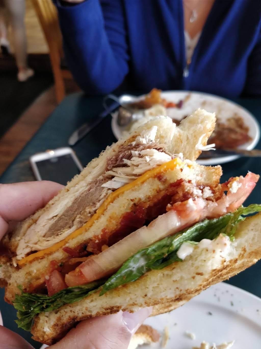 Rockford Restaurant | restaurant | 317757 Hwy 6&10, Owen Sound, ON N4K 5N6, Canada | 5193716588 OR +1 519-371-6588